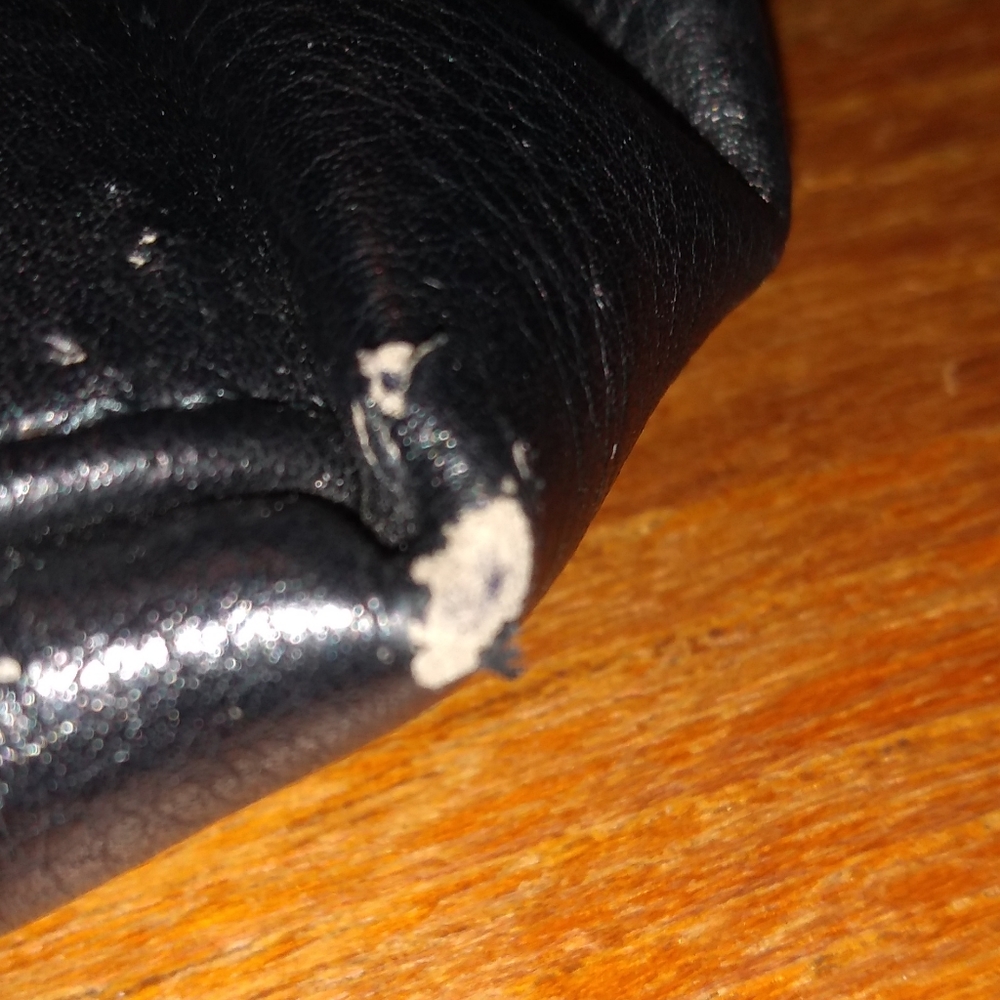 Roots 73 Faux Leather Black Shoulder Bag, Clean Inside, Some Issues - Picture 11 of 12